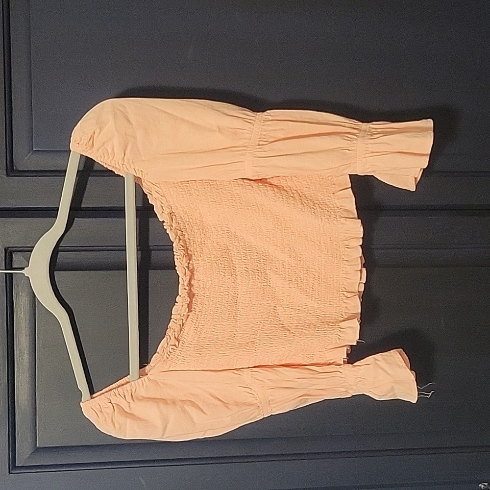 Trendy smocked crop - pink GB